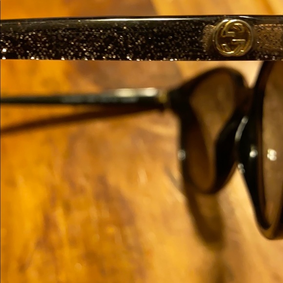 Gucci women’s sunglasses - Picture 3 of 7